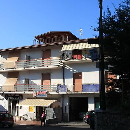 شقة Casa Vacanze San Lorenzo أَجيرولا المظهر الخارجي الصورة