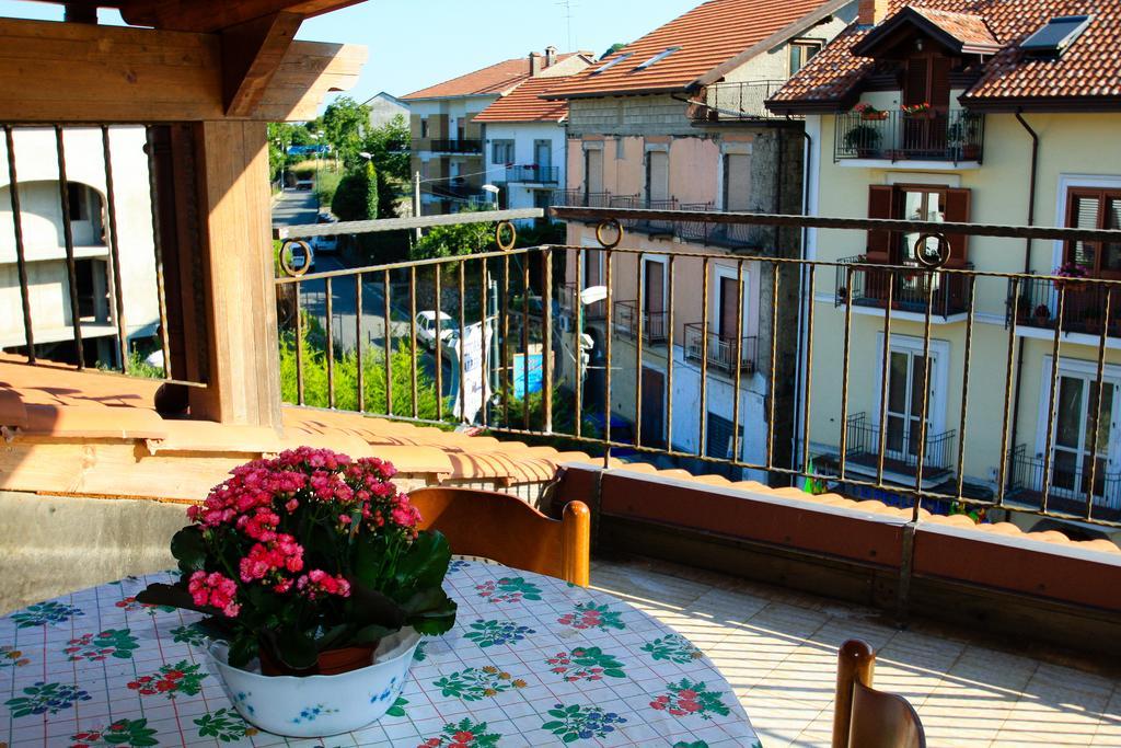 شقة Casa Vacanze San Lorenzo أَجيرولا المظهر الخارجي الصورة