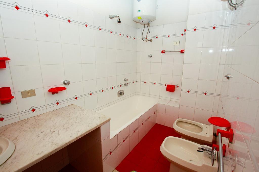 شقة Casa Vacanze San Lorenzo أَجيرولا المظهر الخارجي الصورة